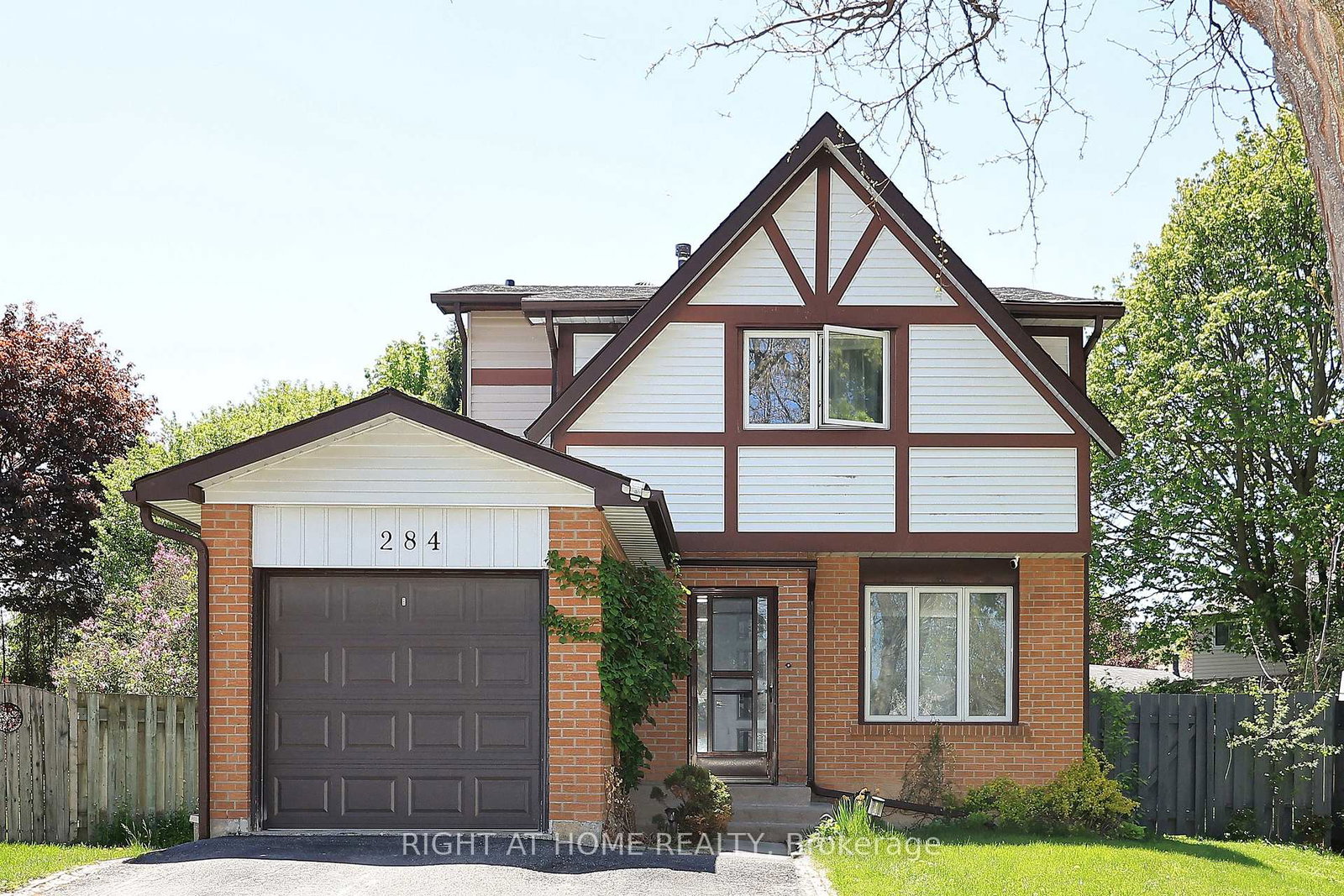 284-belfast-court-oshawa-ontario-e13209376