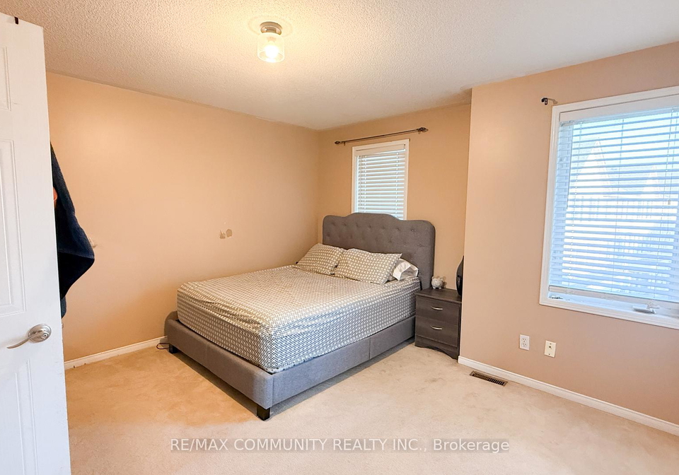 66-mcgonigal-lane-ajax-ontario-e13209456