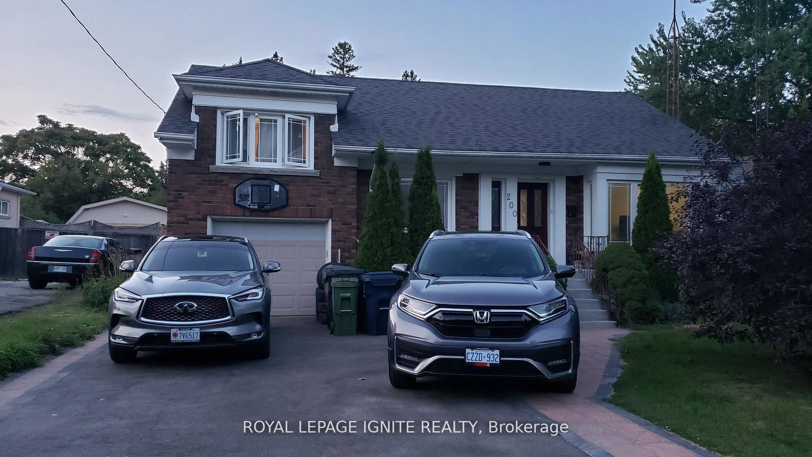 200-phyllis-avenue-scarborough-ontario-e13209670