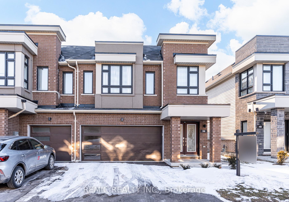 36-sailors-landing-clarington-ontario-e13209756