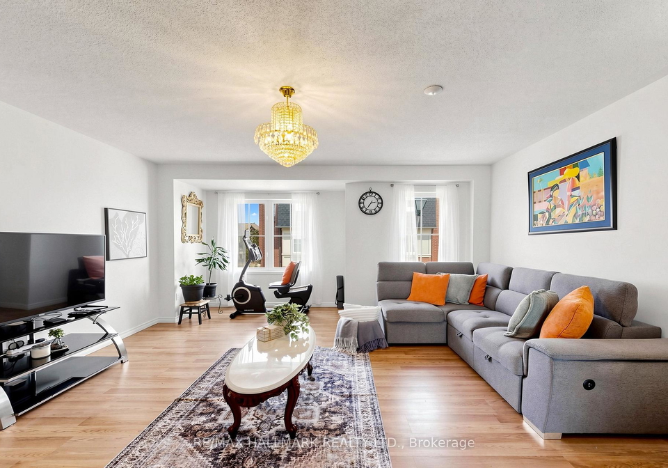 36-jenkinson-way-scarborough-ontario-e13209880