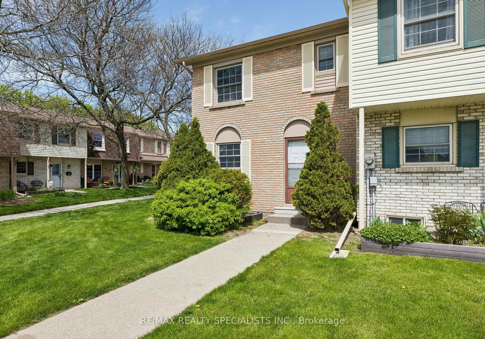 580-eyer-drive-pickering-ontario-e13210378