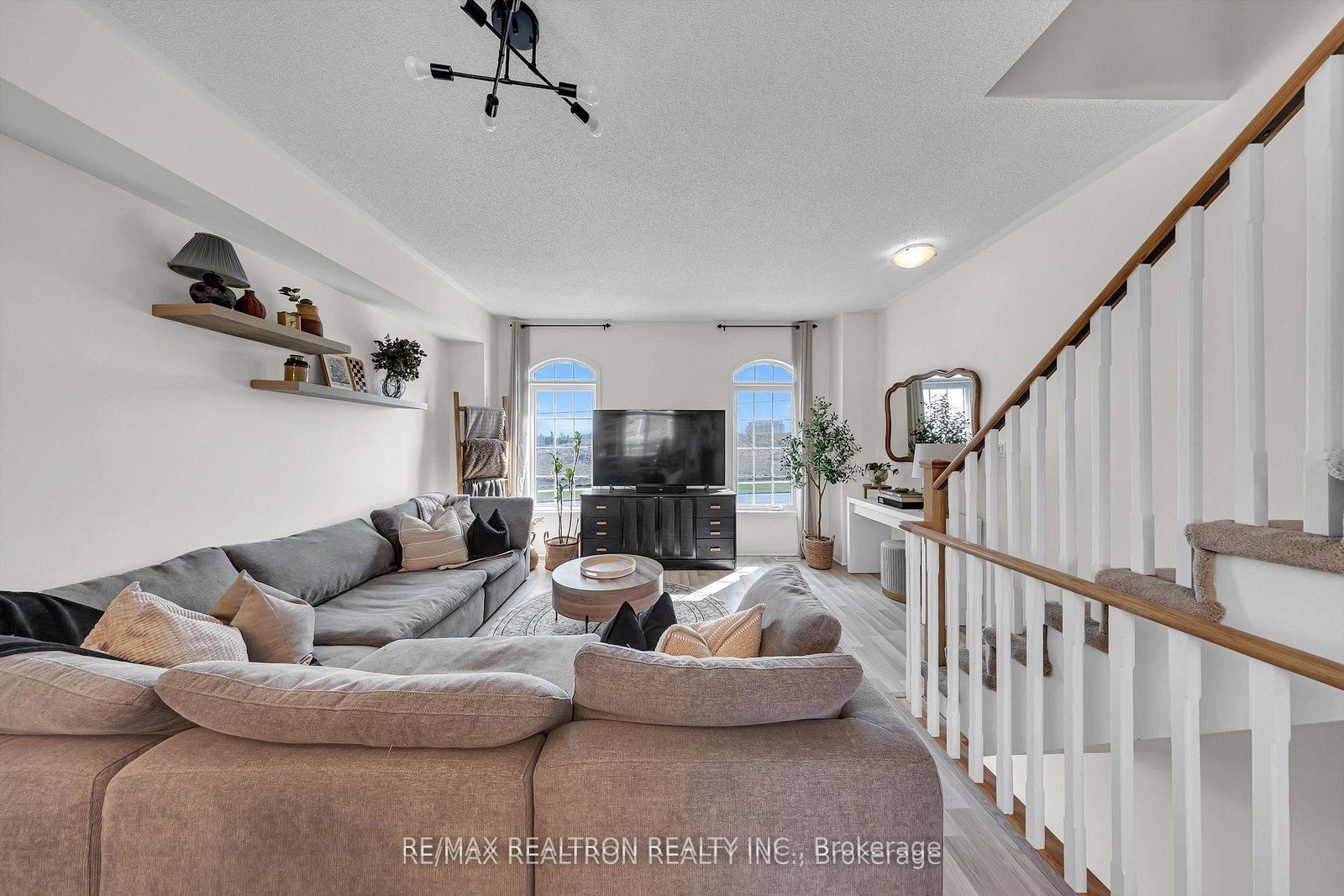 1365-salem-road-n-ajax-ontario-e13210744