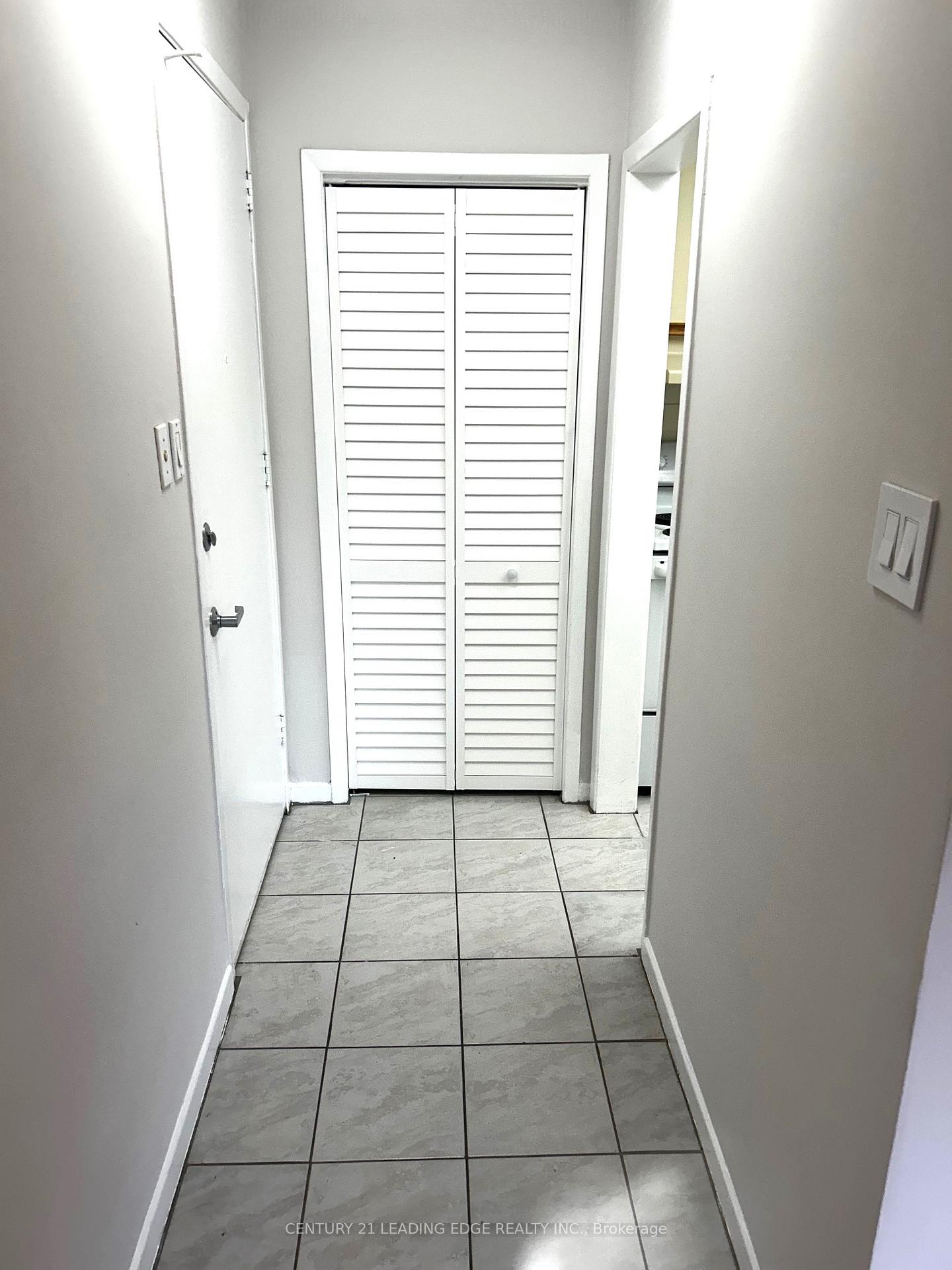 1013-pape-avenue-east-york-ontario-e13210816