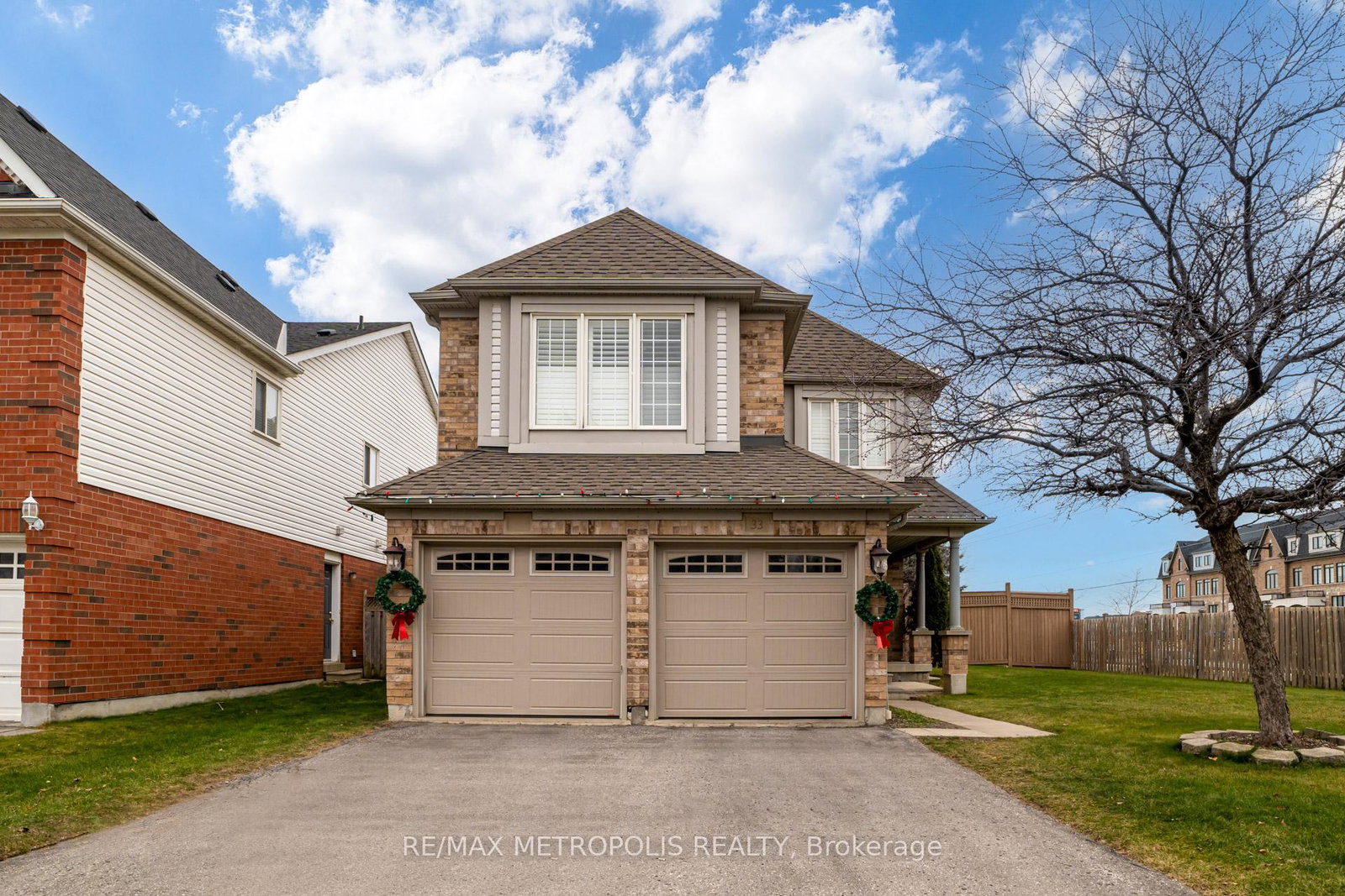 33-tweedie-crescent-whitby-ontario-e13210874