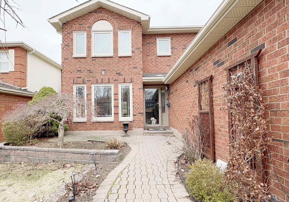 50-fallingbrook-street-whitby-ontario-e13211336