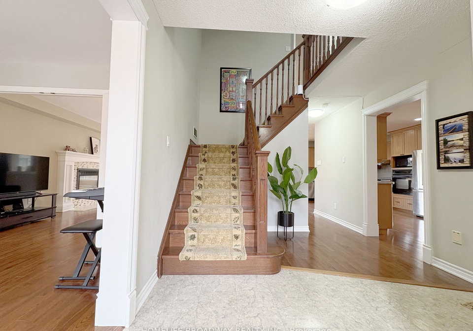 50-fallingbrook-street-whitby-ontario-e13211336