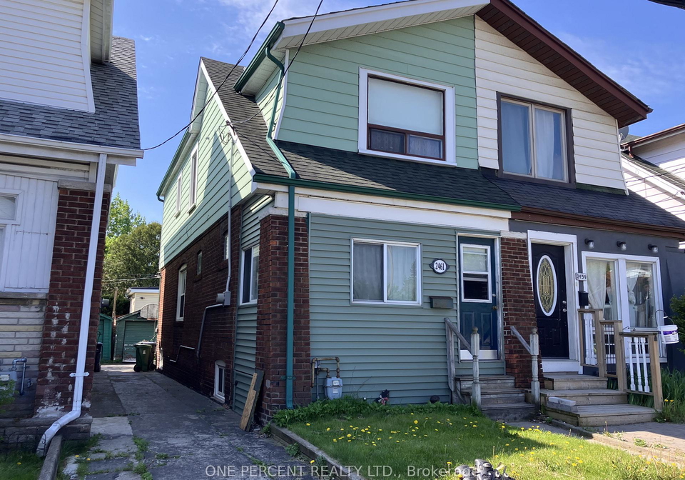 2461-gerrard-street-e-toronto-ontario-e13211586