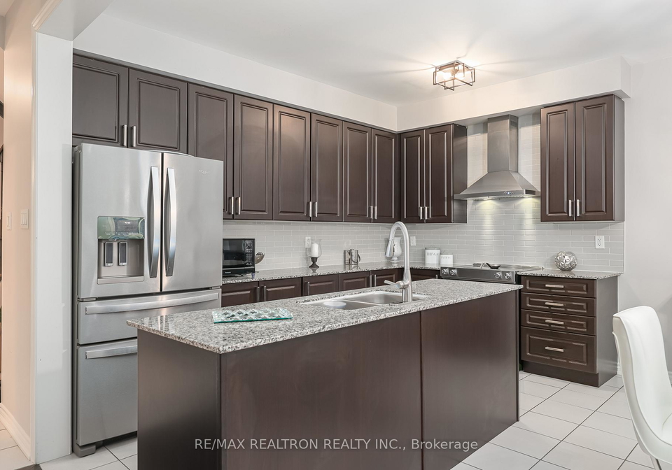 30-terry-crescent-clarington-ontario-e13212162