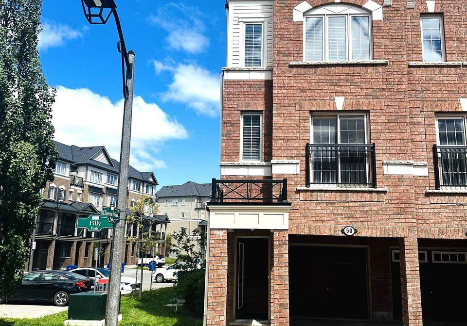 50-filly-path-oshawa-ontario-e13212360