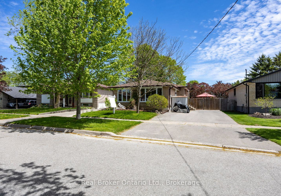 17-strike-avenue-clarington-ontario-e13212726