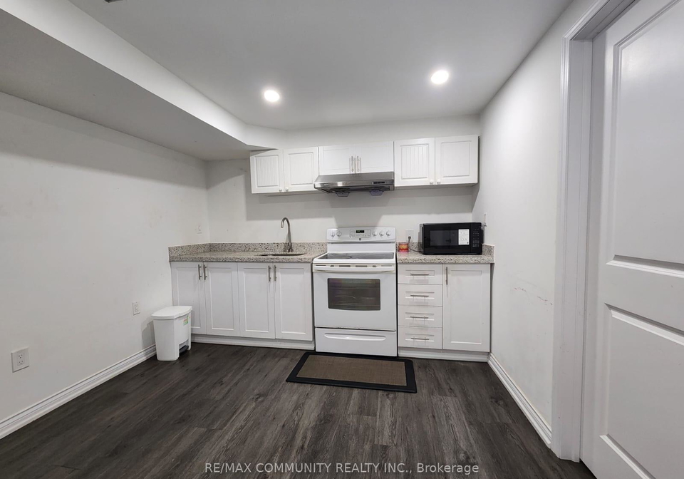 7-wolverine-way-scarborough-ontario-e13214748