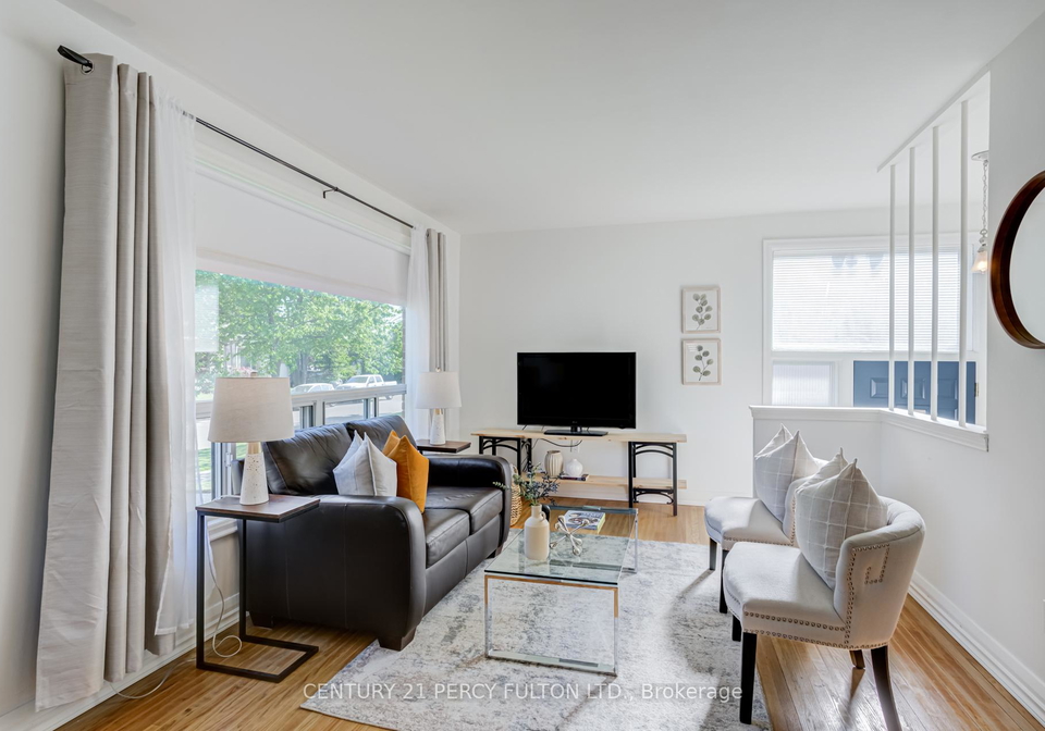 10-mendip-crescent-scarborough-ontario-e13215034
