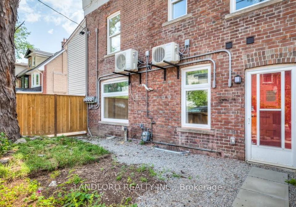 601-logan-avenue-toronto-ontario-e13215328