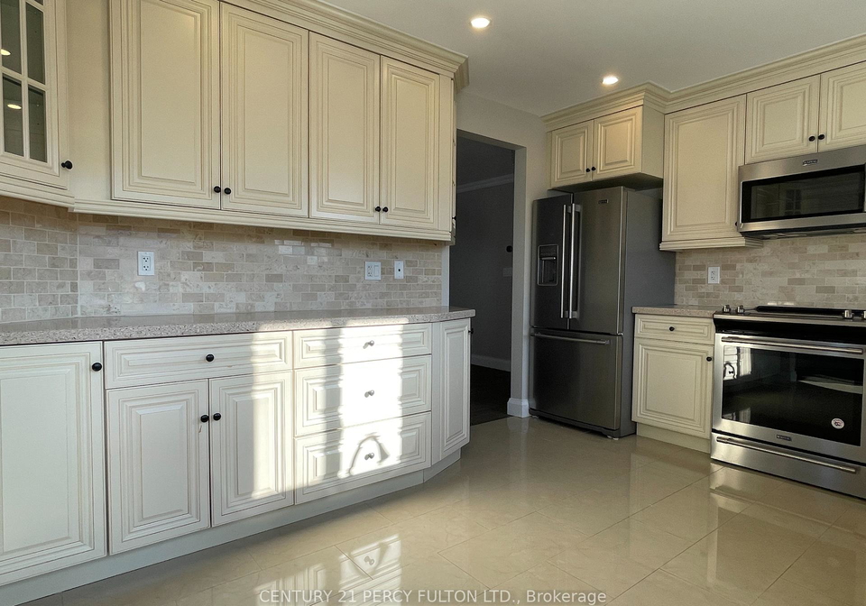 771-krosno-boulevard-pickering-ontario-e13215508