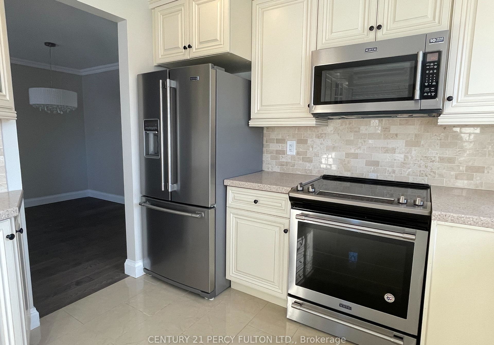 771-krosno-boulevard-pickering-ontario-e13215508