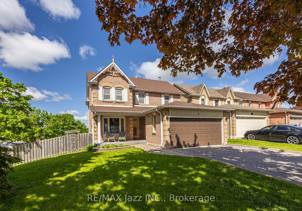 2-coomer-crescent-ajax-ontario-e13216002