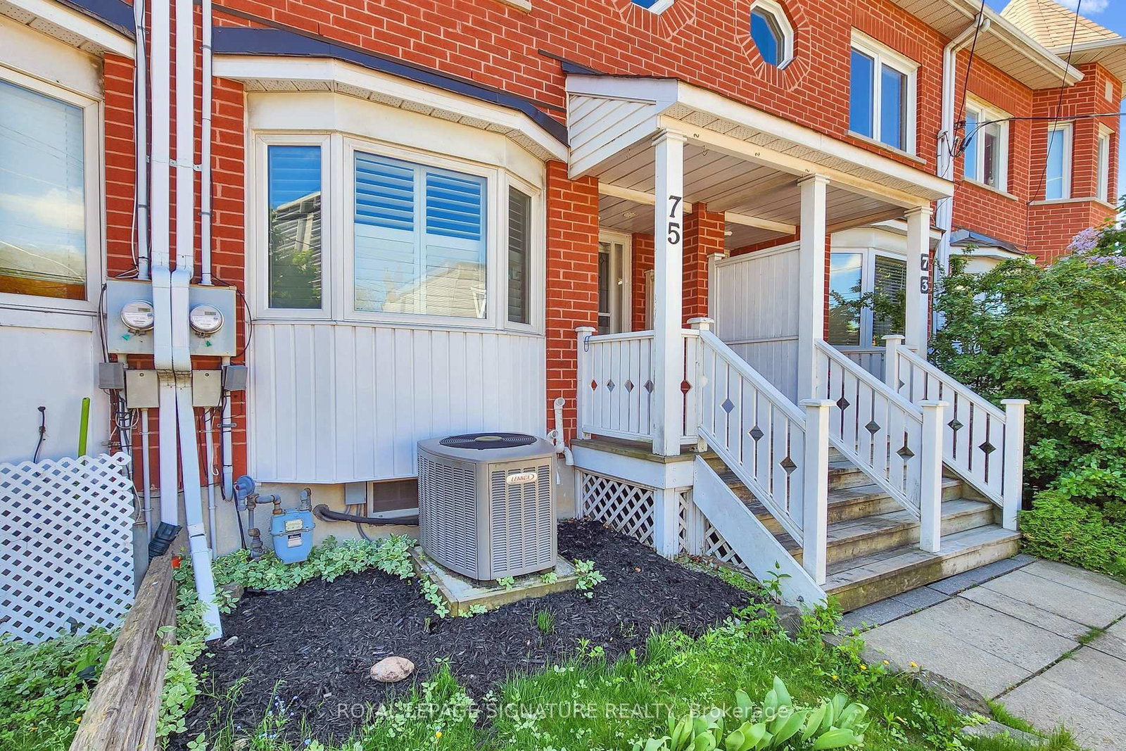 75-doncaster-avenue-east-york-ontario-e13216314