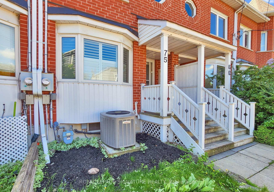 75-doncaster-avenue-east-york-ontario-e13216314