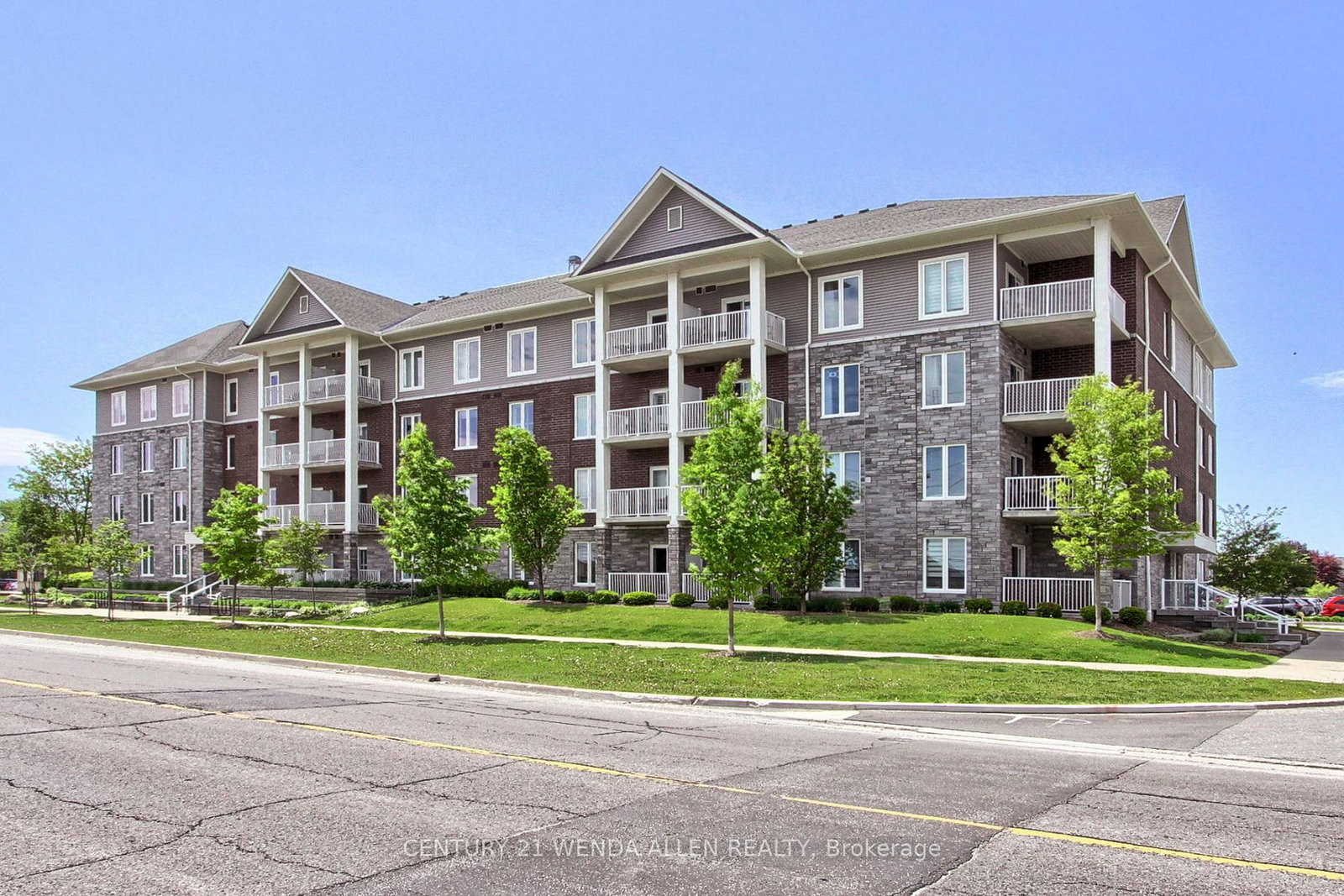 290-liberty-street-n-clarington-ontario-e13217836