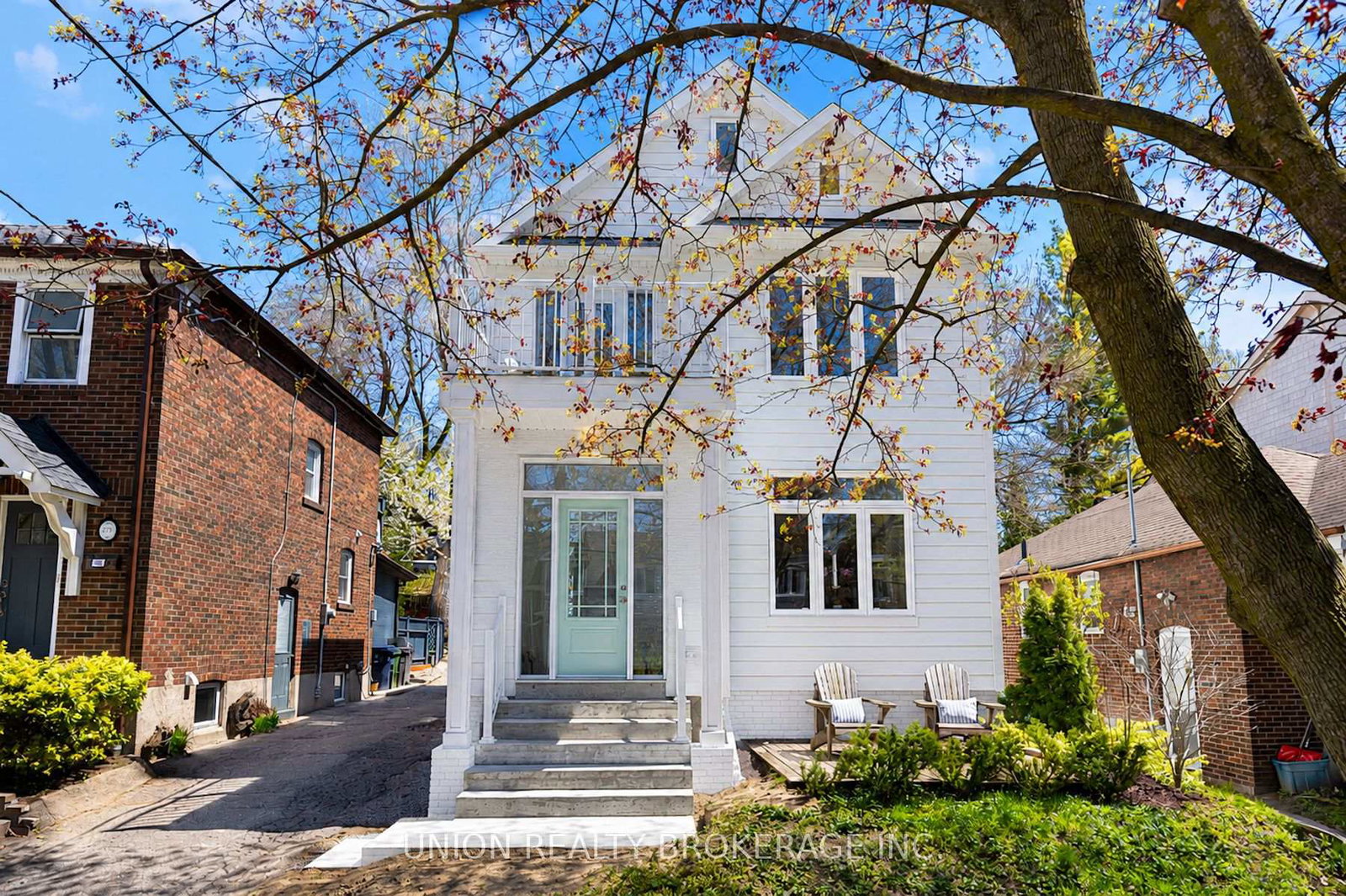 273-lee-avenue-toronto-ontario-e13218676
