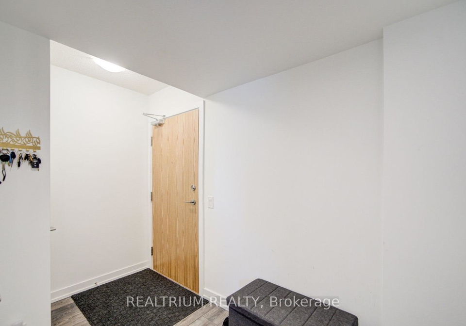 1455-celebration-drive-pickering-ontario-e13219134