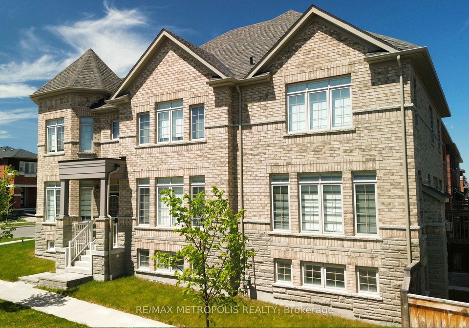 2425-hibiscus-drive-pickering-ontario-e13219380