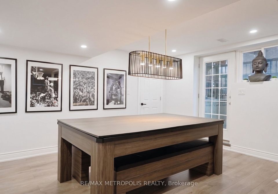 2425-hibiscus-drive-pickering-ontario-e13219380
