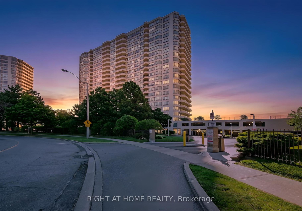 3-greystone-walk-drive-scarborough-ontario-e13219846
