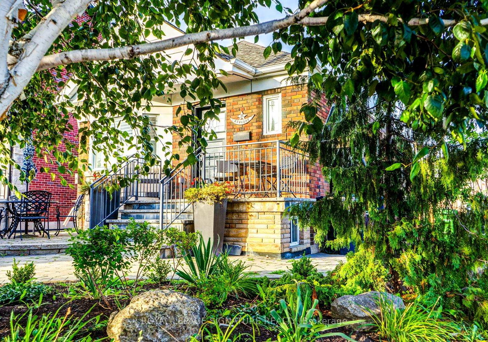 33-athlone-road-east-york-ontario-e13220704