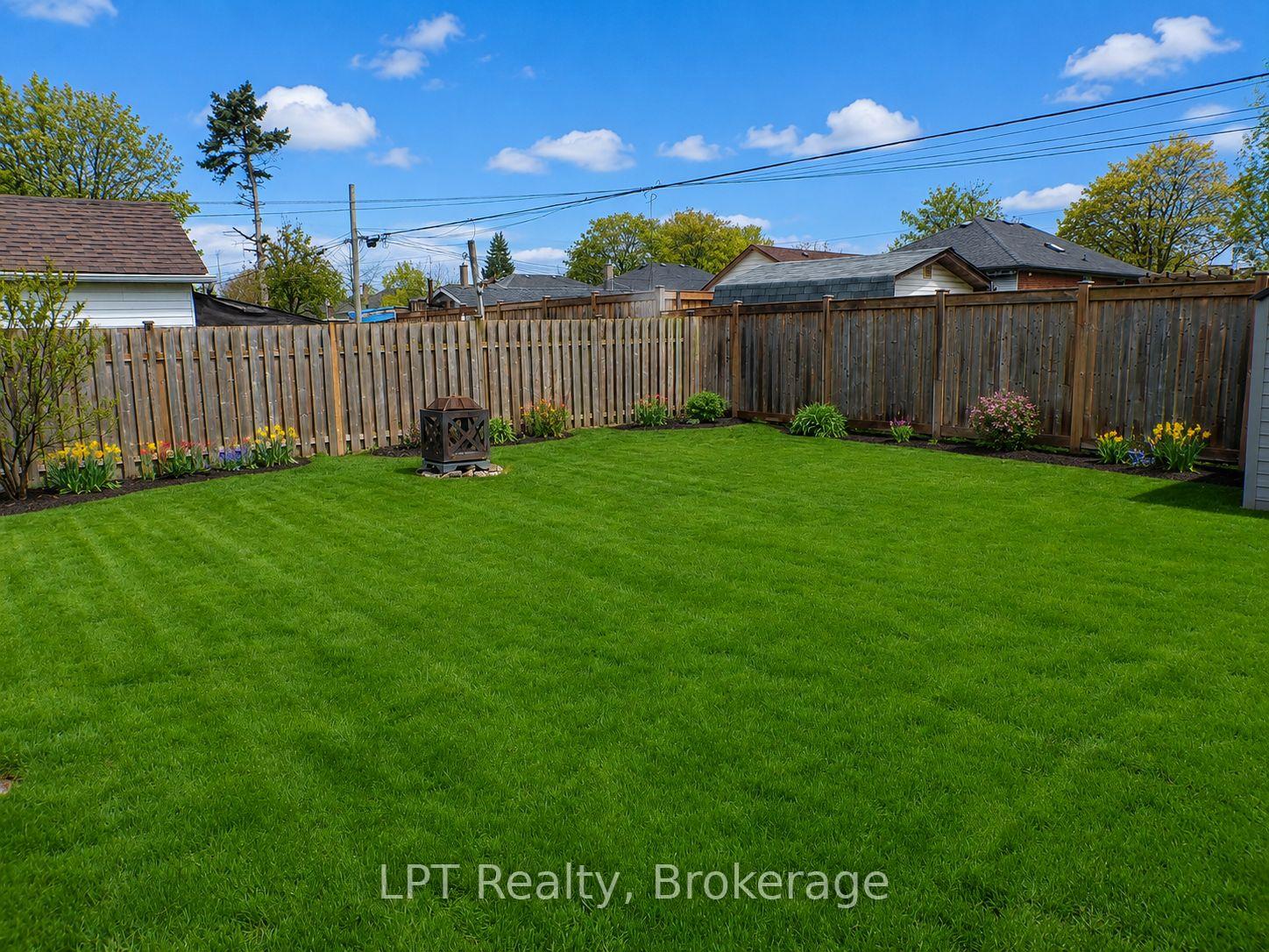 256-farewell-street-oshawa-ontario-e13220956