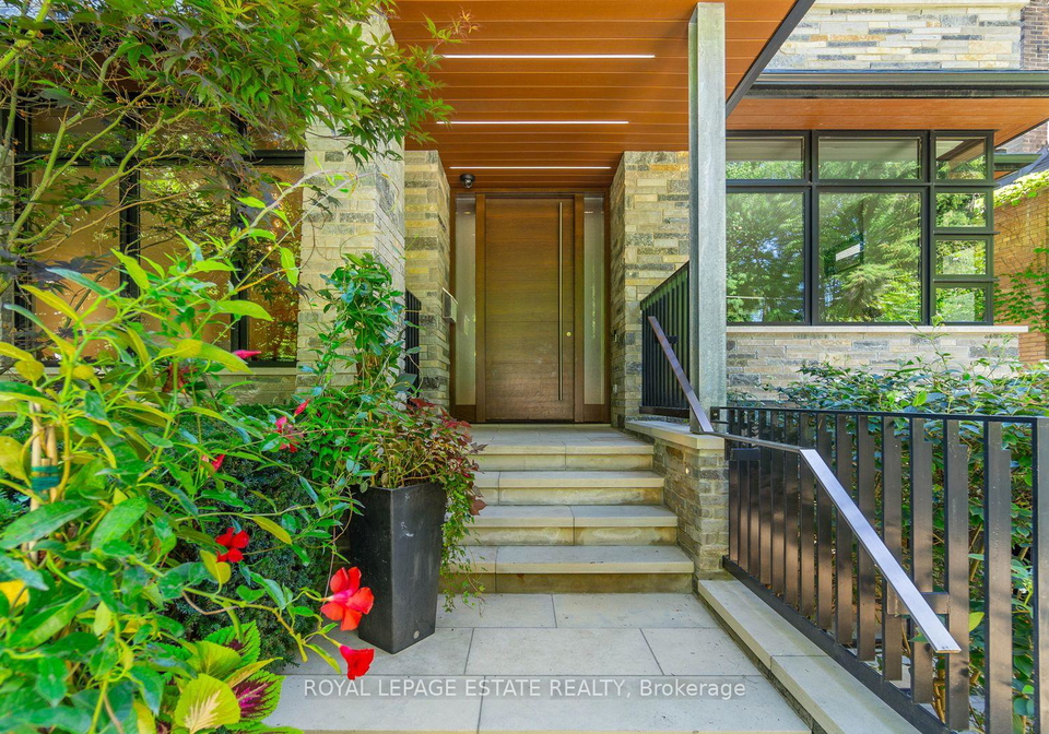 11-pine-crescent-toronto-ontario-e13221192