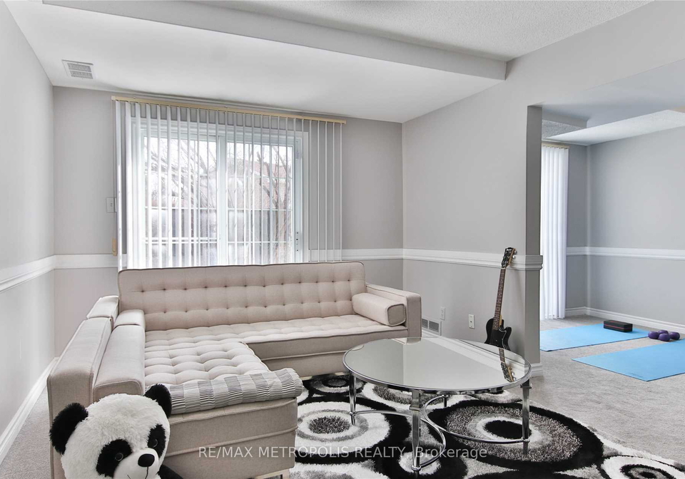 17-clover-ridge-drive-w-ajax-ontario-e13221494