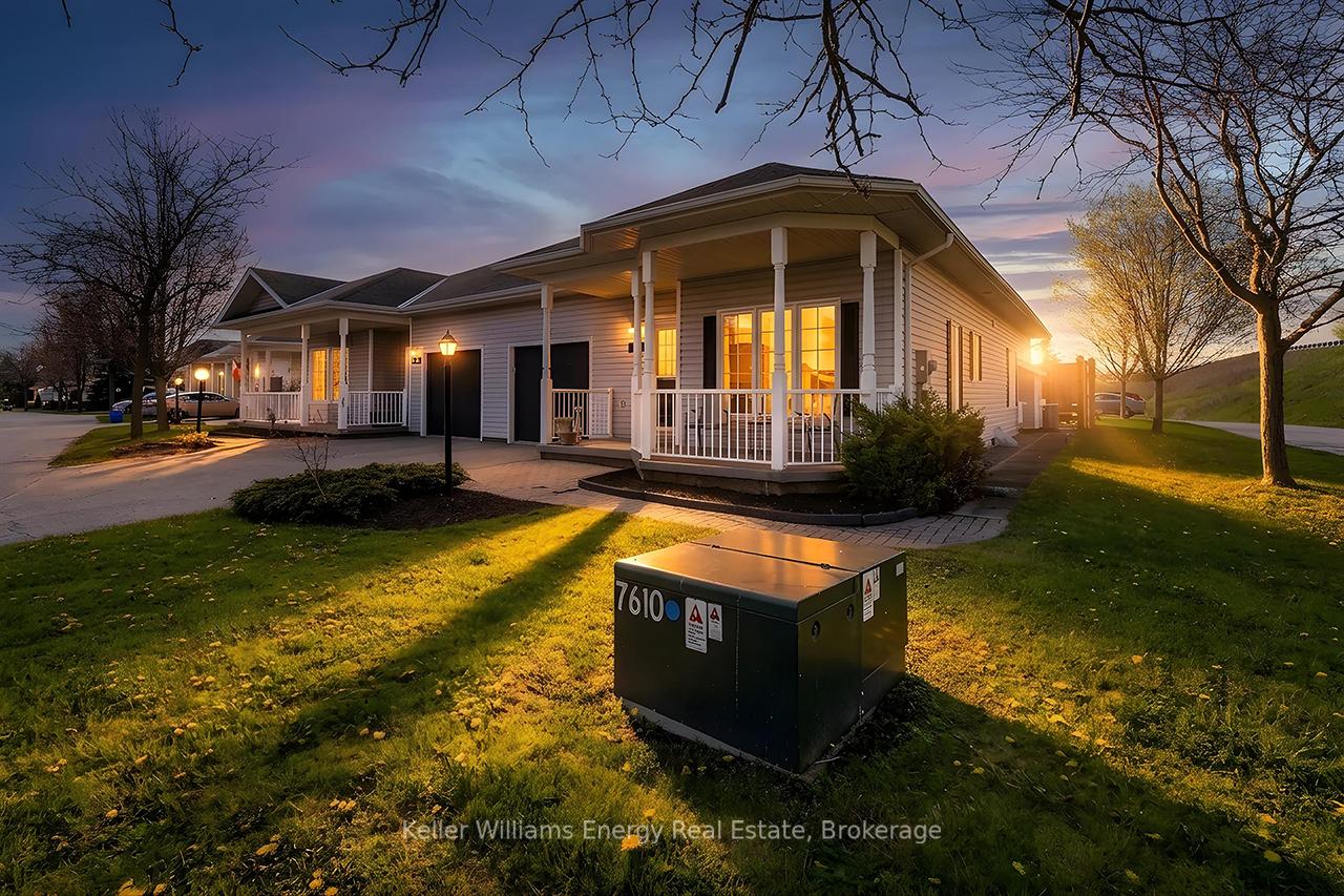 8-hinkley-trail-clarington-ontario-e13221760