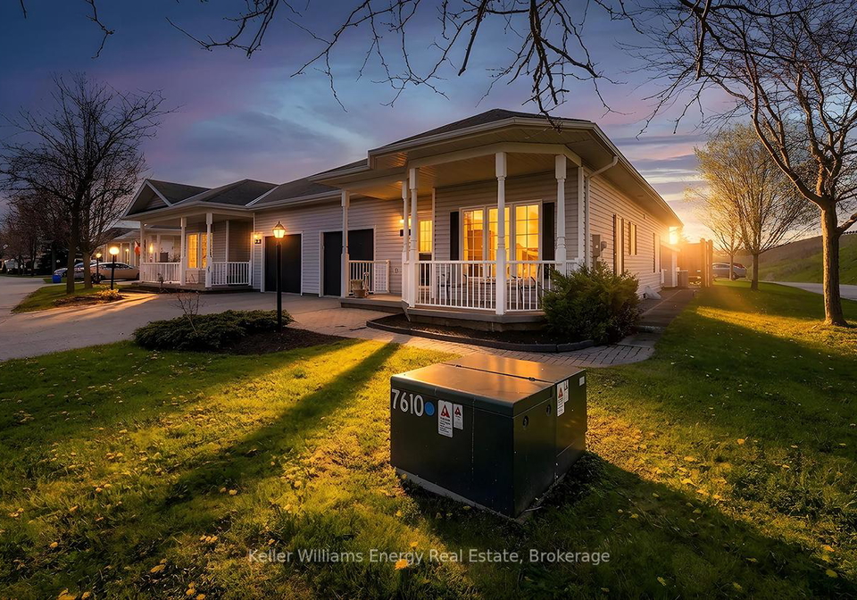 8-hinkley-trail-clarington-ontario-e13221760
