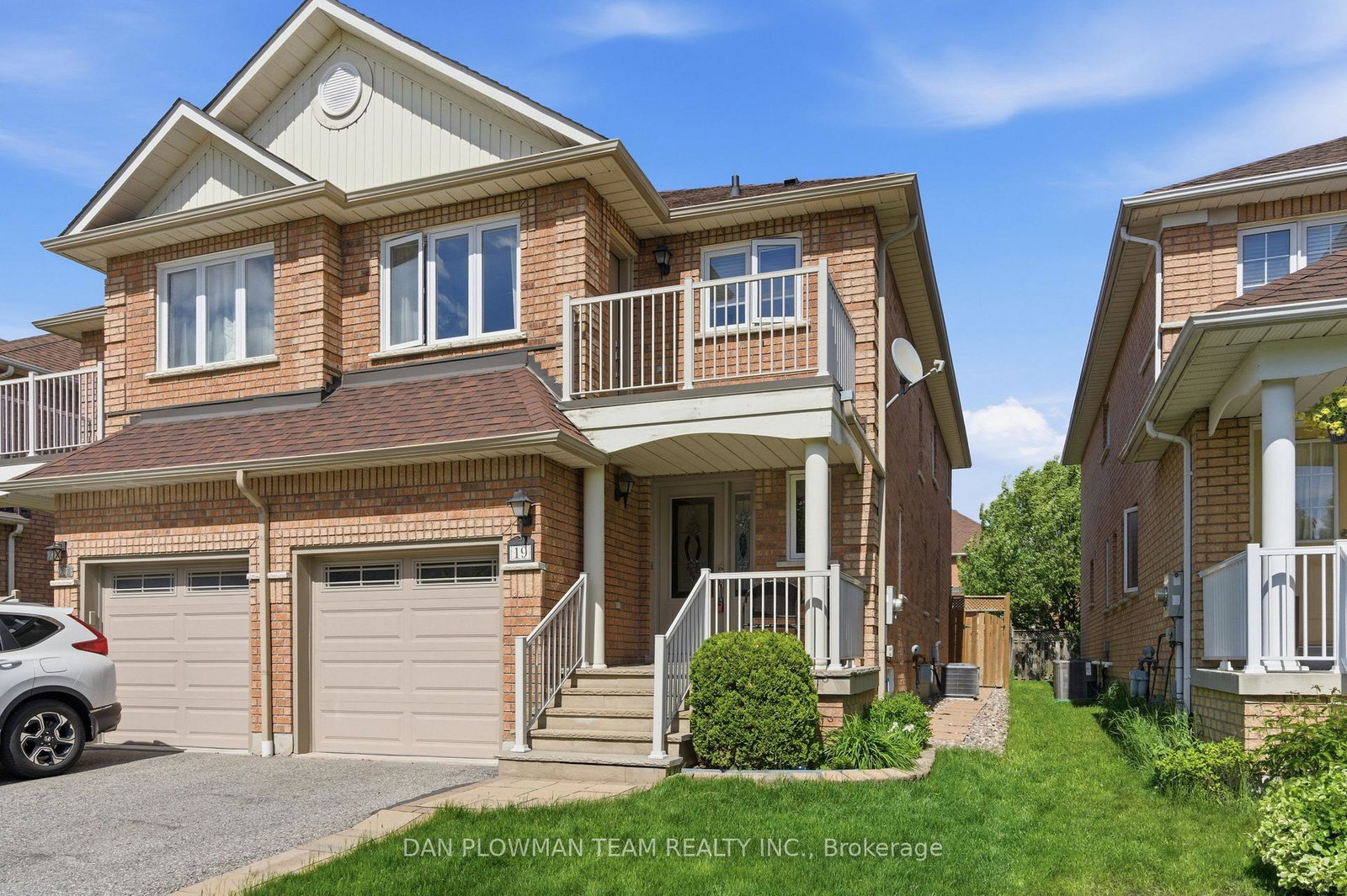 19-davidson-street-whitby-ontario-e13222140