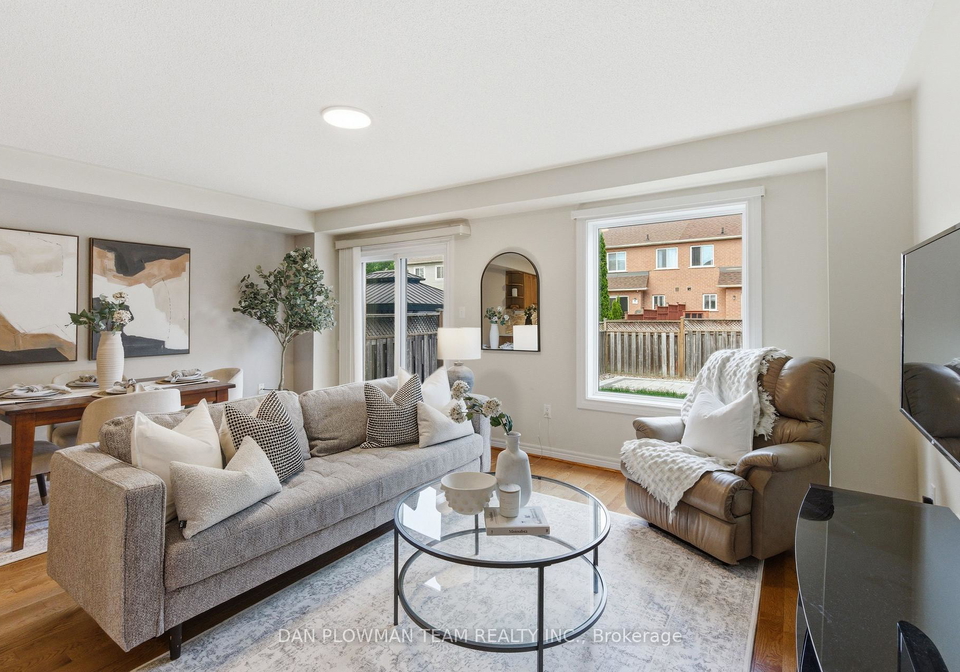 19-davidson-street-whitby-ontario-e13222140