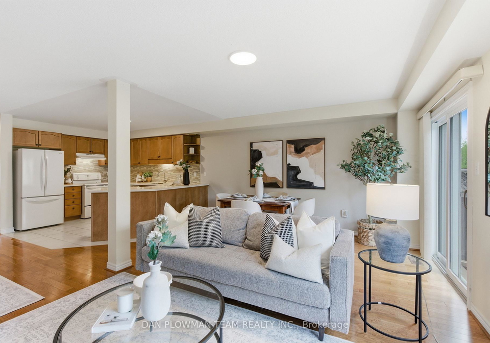 19-davidson-street-whitby-ontario-e13222140
