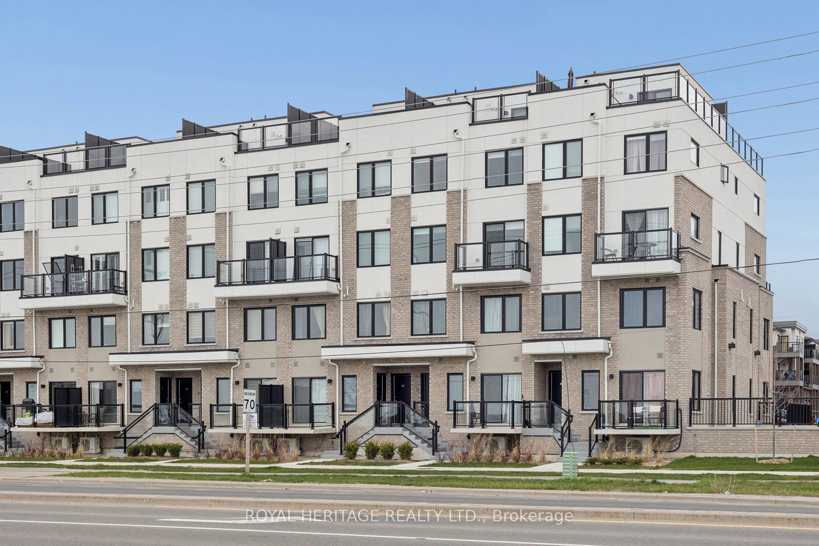 1695-dersan-street-pickering-ontario-e13222380