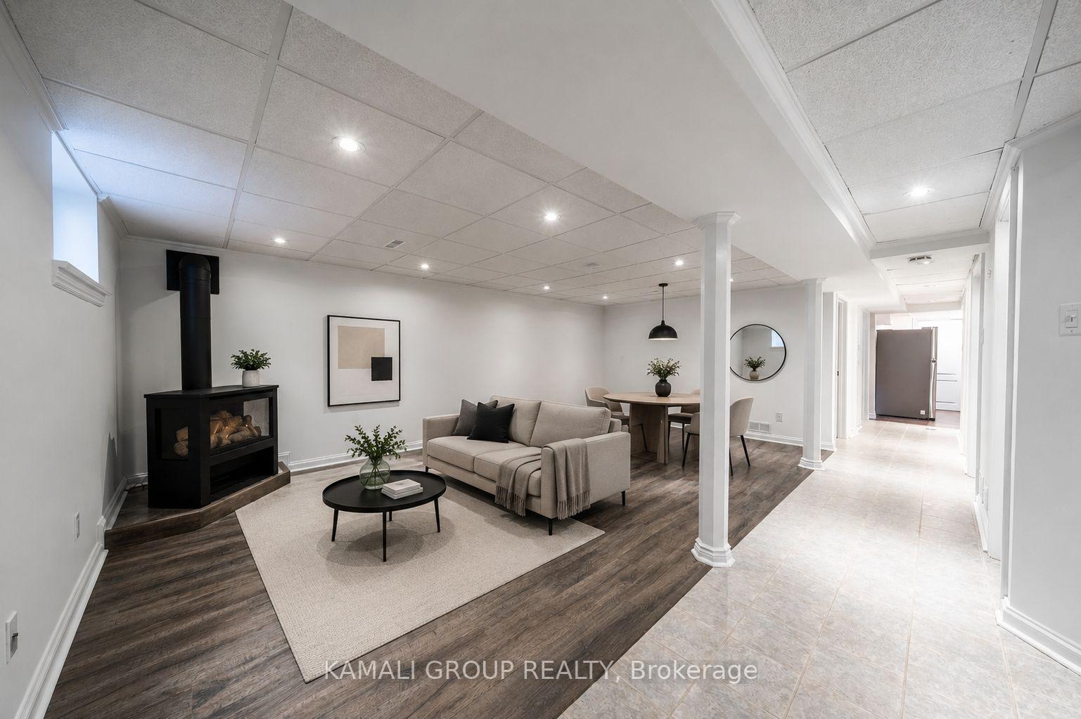 714-gilbert-street-w-whitby-ontario-e13222694