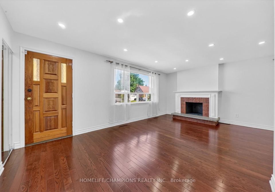 18-bergen-road-scarborough-ontario-e13223110