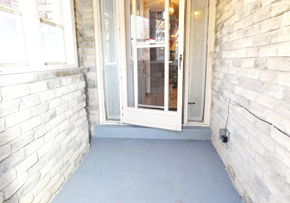 19-sandyhook-square-scarborough-ontario-e13223468
