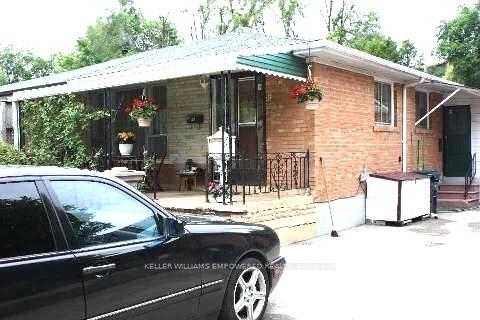 36-halsey-avenue-east-york-ontario-e13224428