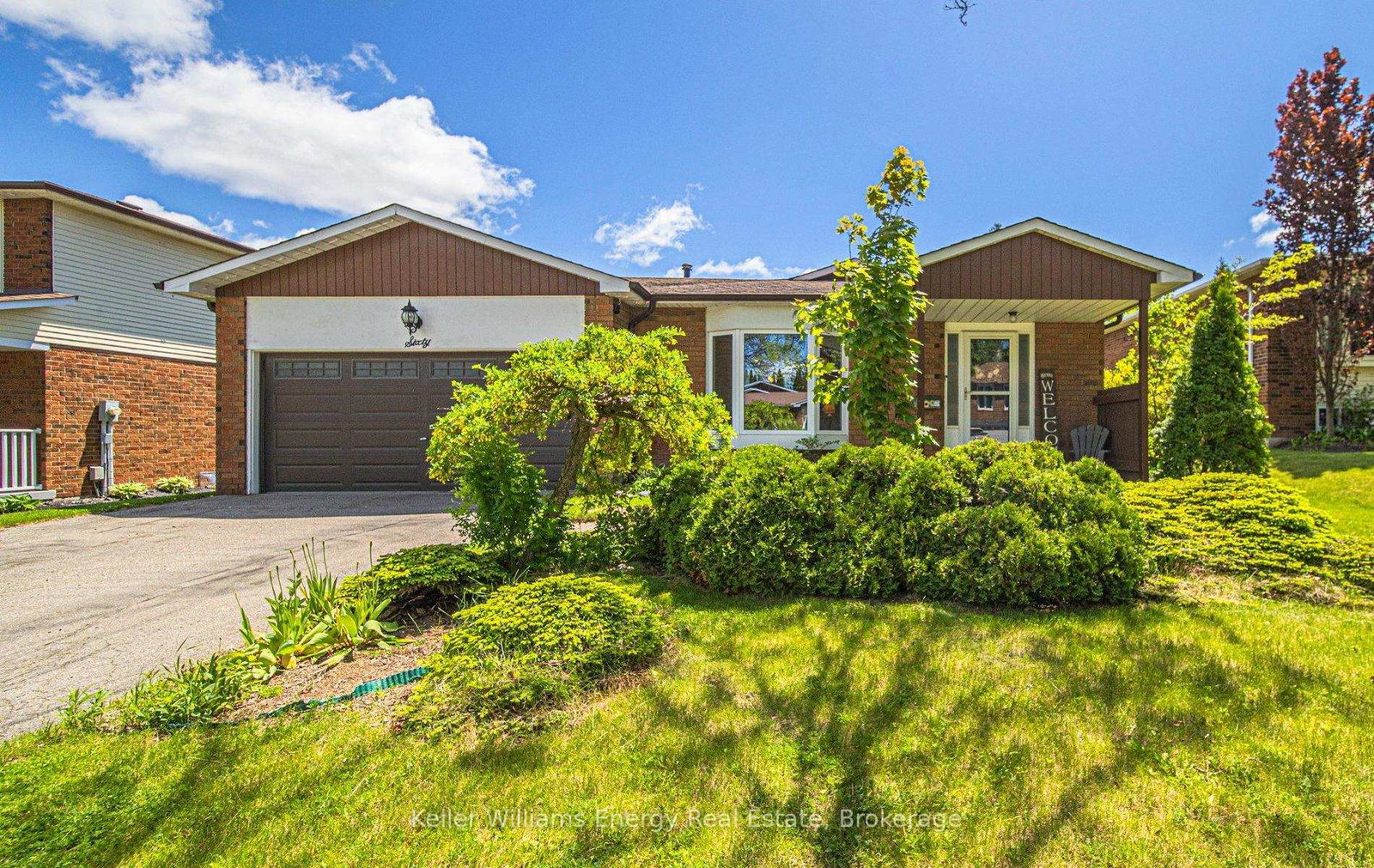60-habitant-crescent-whitby-ontario-e13224522