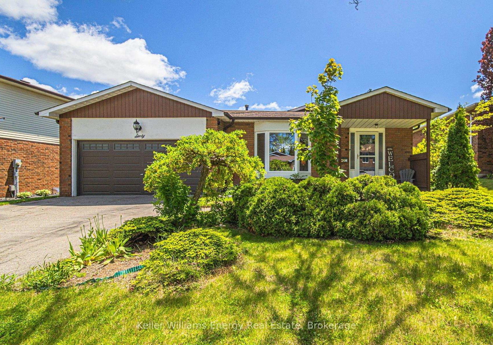 60-habitant-crescent-whitby-ontario-e13224522