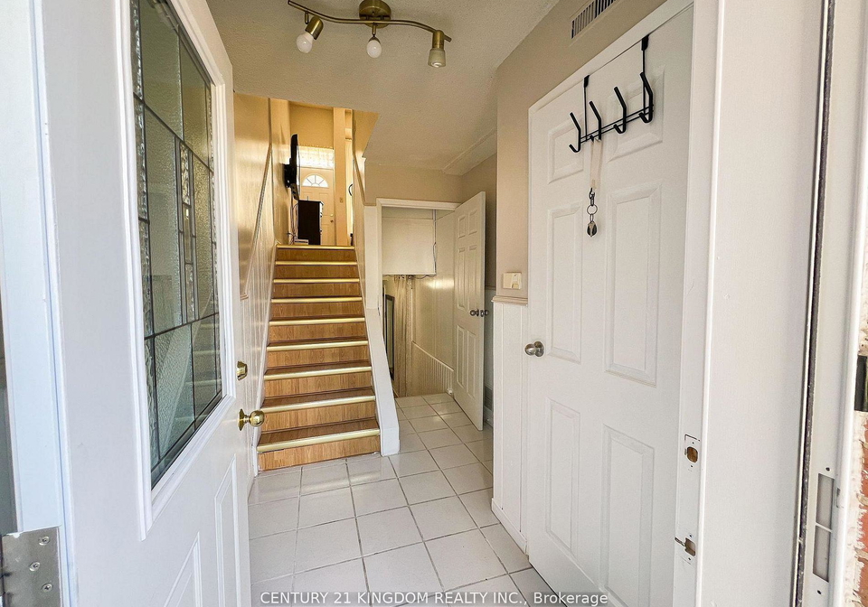 30-wingarden-court-scarborough-ontario-e13225132