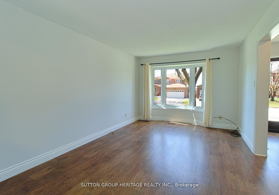 159-melissa-crescent-whitby-ontario-e13225274