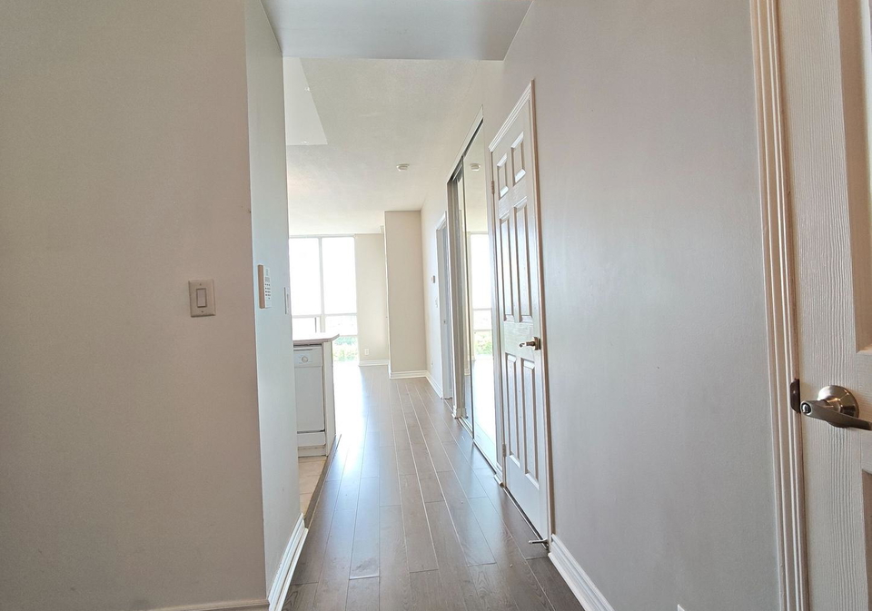 68-grangeway-avenue-scarborough-ontario-e13225586
