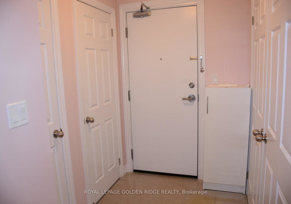 1-eaton-park-lane-scarborough-ontario-e13226276