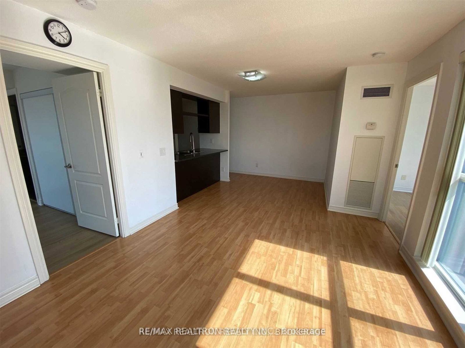 70-town-centre-court-scarborough-ontario-e13226358